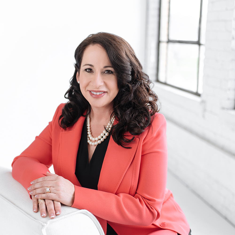most-powerful-latinas-veronica-muquiz-edwards