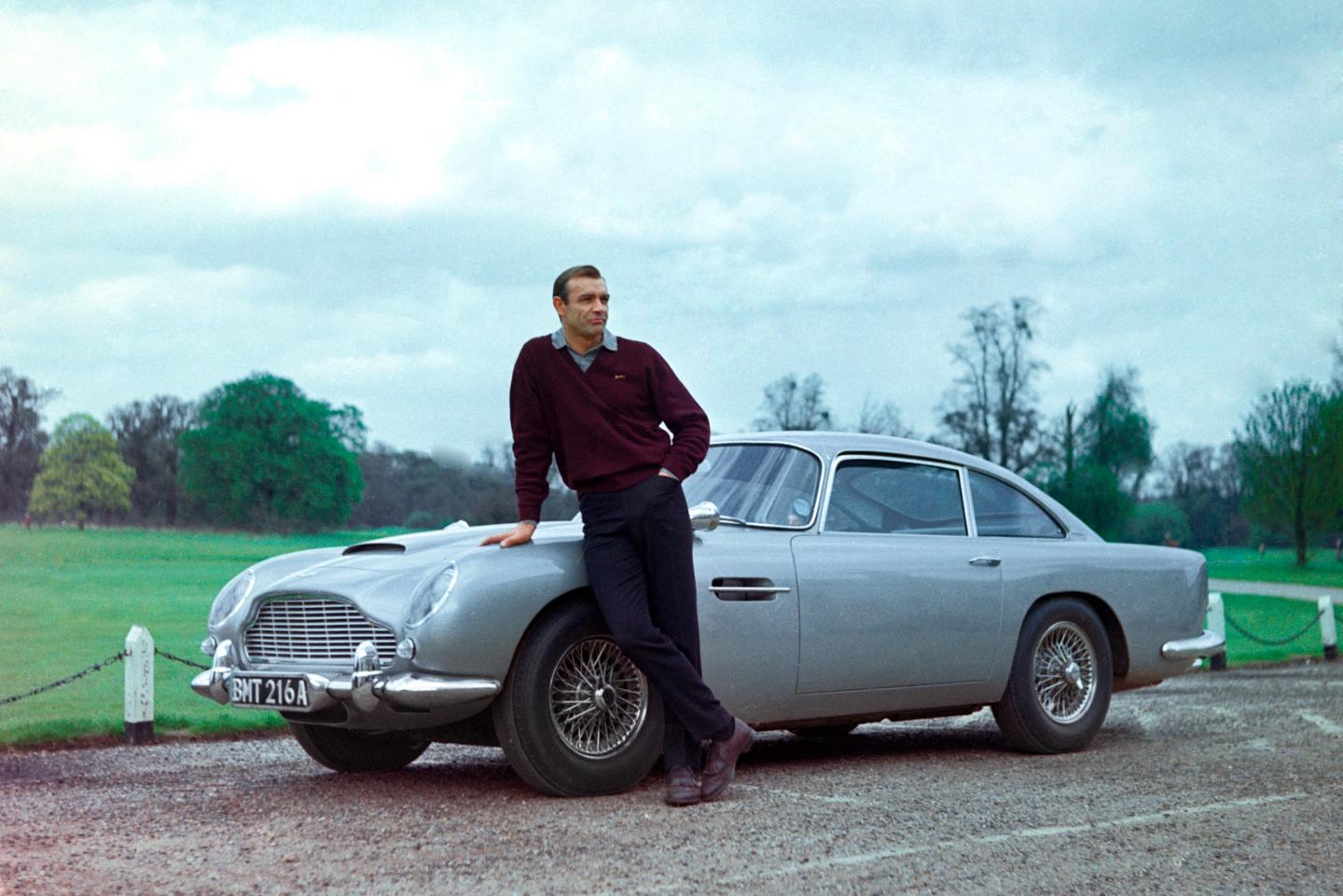 Aston Martin Goldfinger Sean Connery