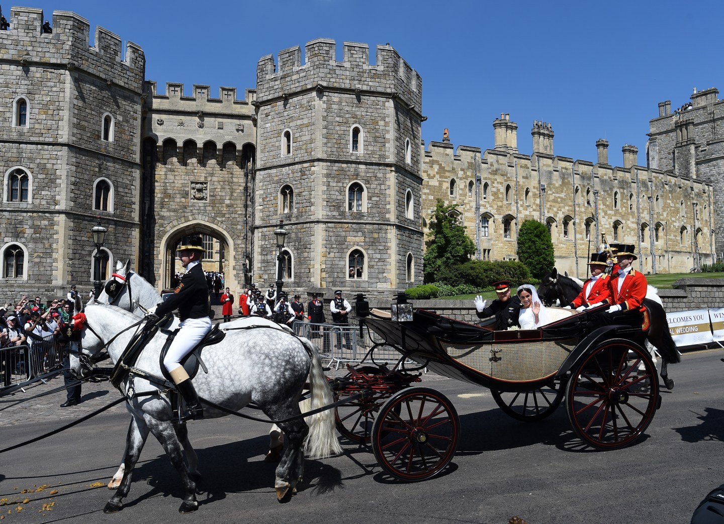 Prince Harry Marries Ms. Meghan Markle - Procession