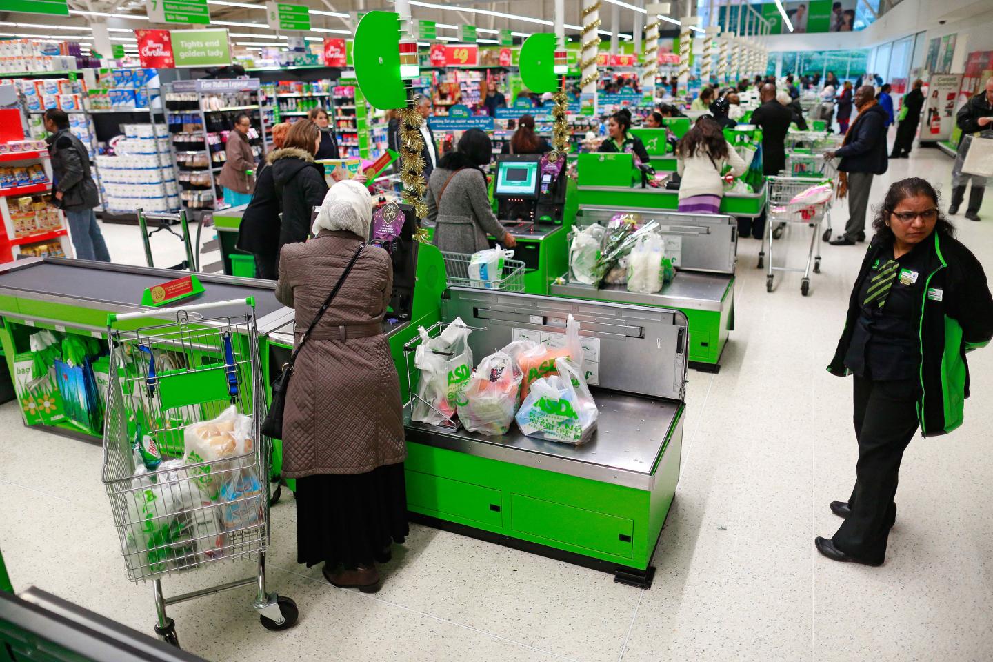 File: Sainsbury Buys Asda In 7 Billion-Pound Deal