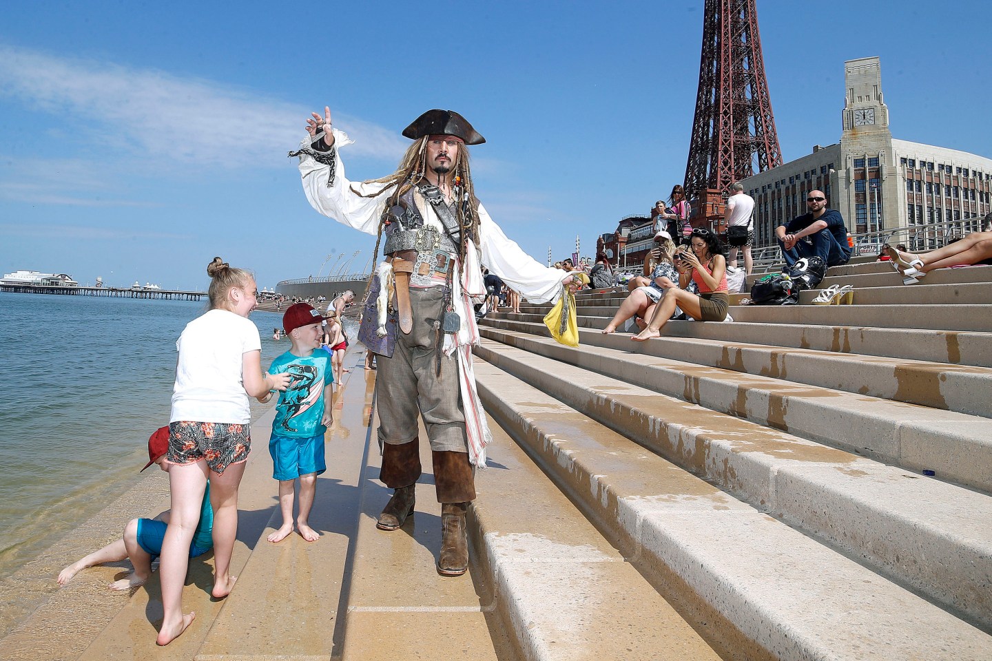 halloween-costumes-pirate