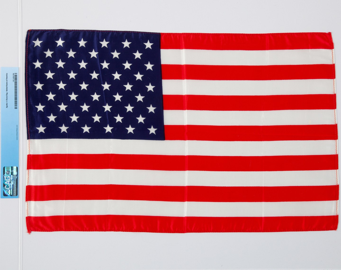 Heritage Auctions-Apollo mission flag