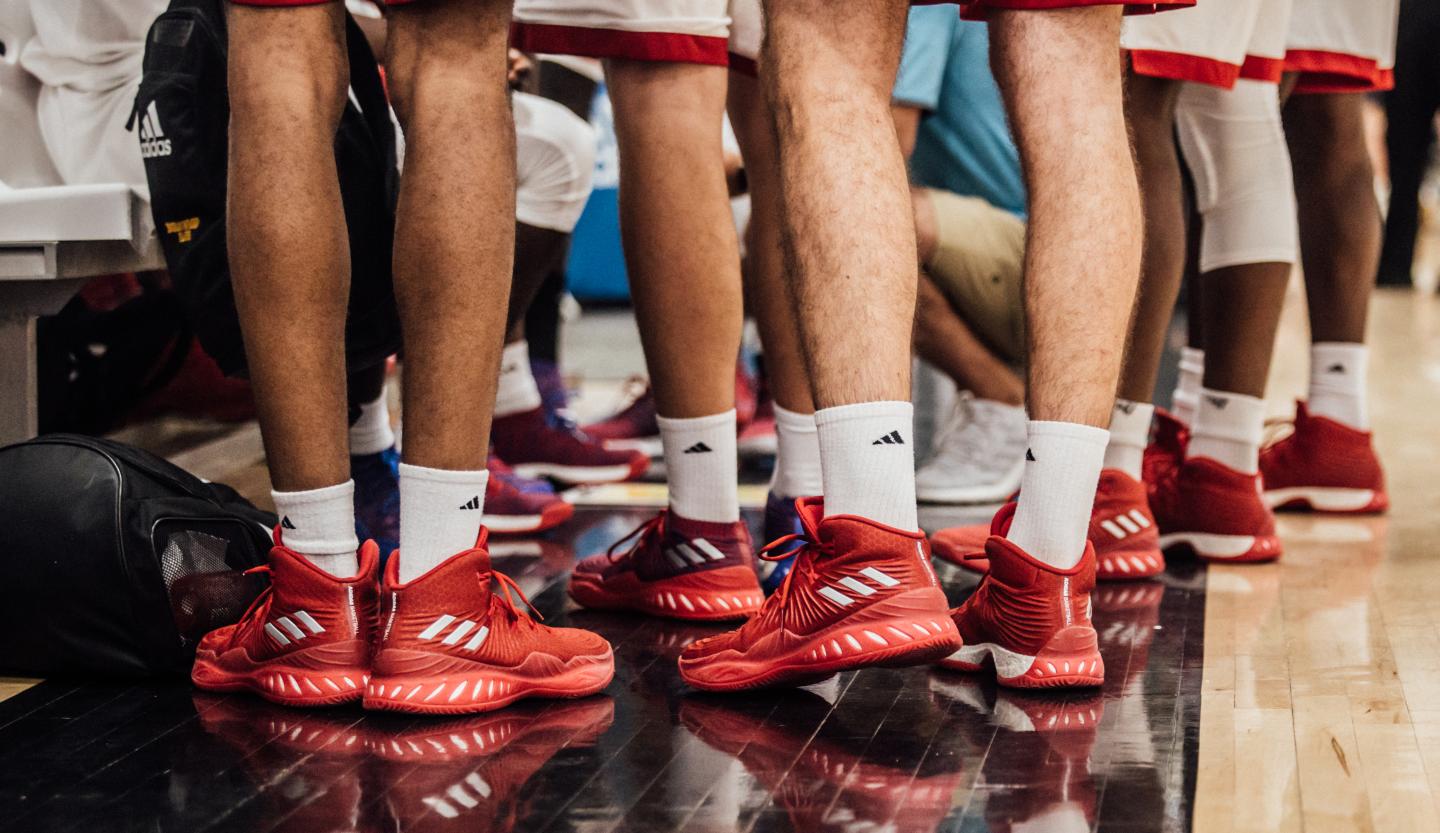 Adidas Gauntlet