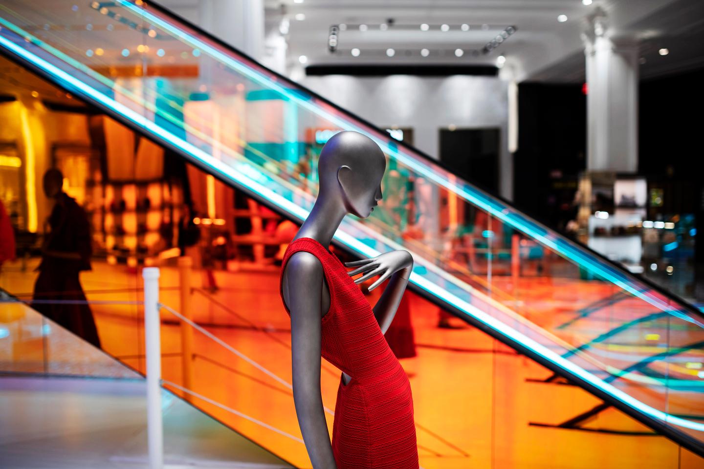 PAS.04.19.Saks Flagship-mannequin