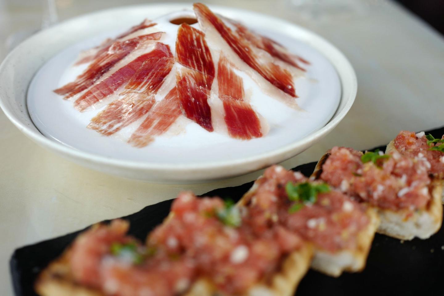 mordeo-las-vegas-jamon-iberico-pan-con-tomate