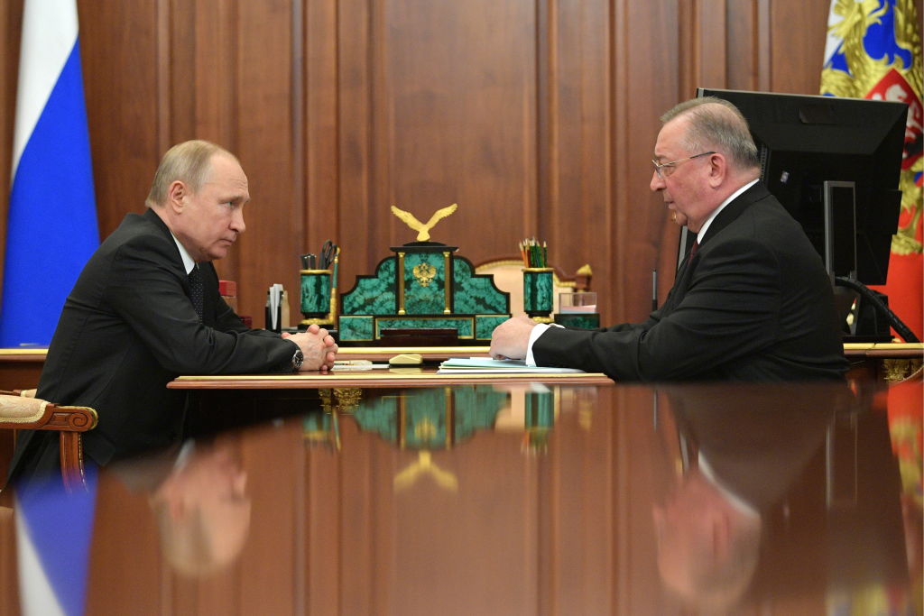 Russia President Putin meets with Transneft President Tokarev