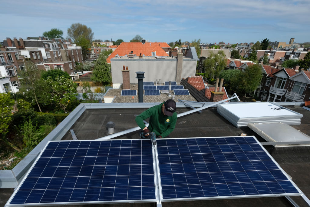 Solar Panels Installation In Hague