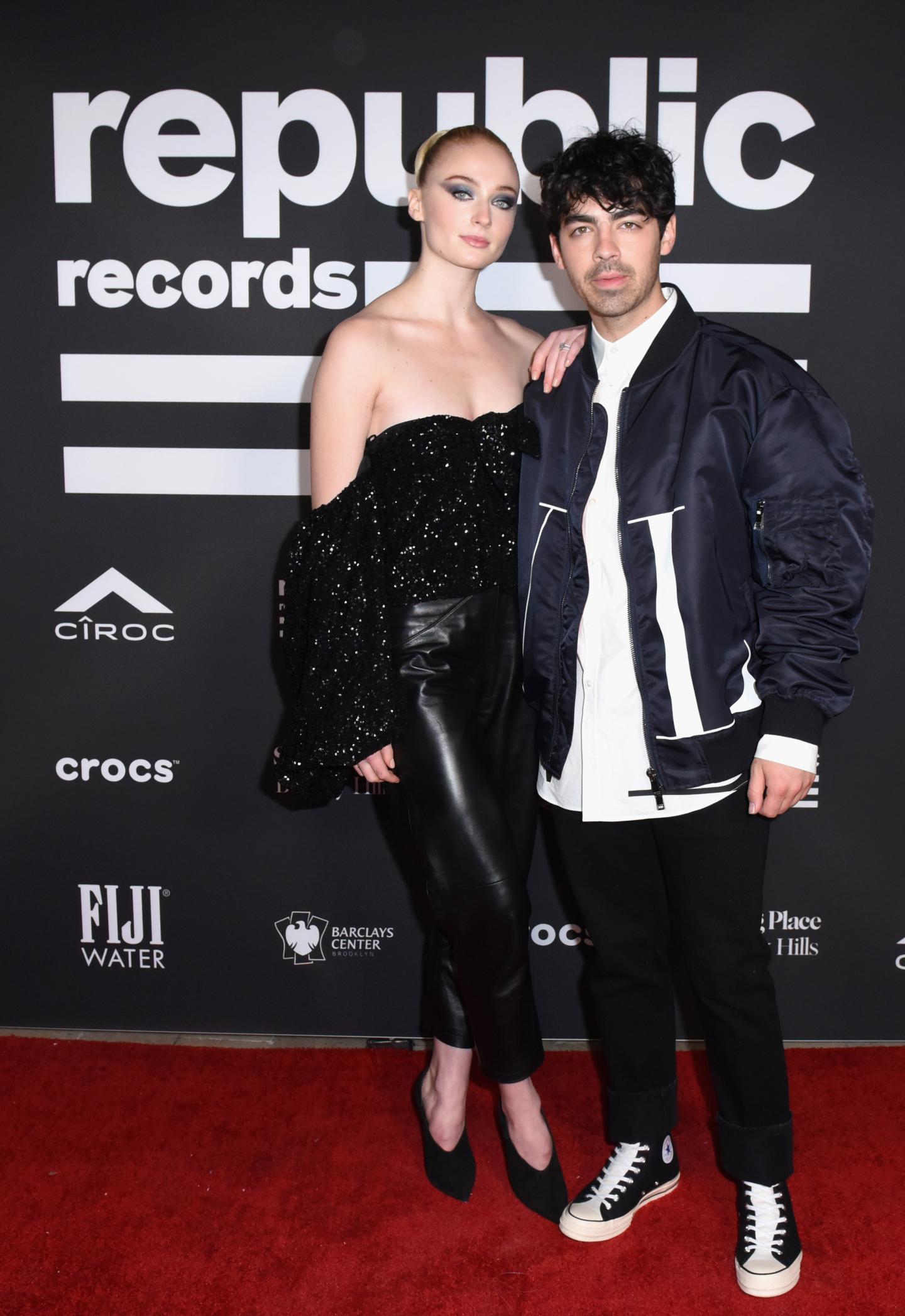 Converse Chucks-Joe Jonas Sophie Turner