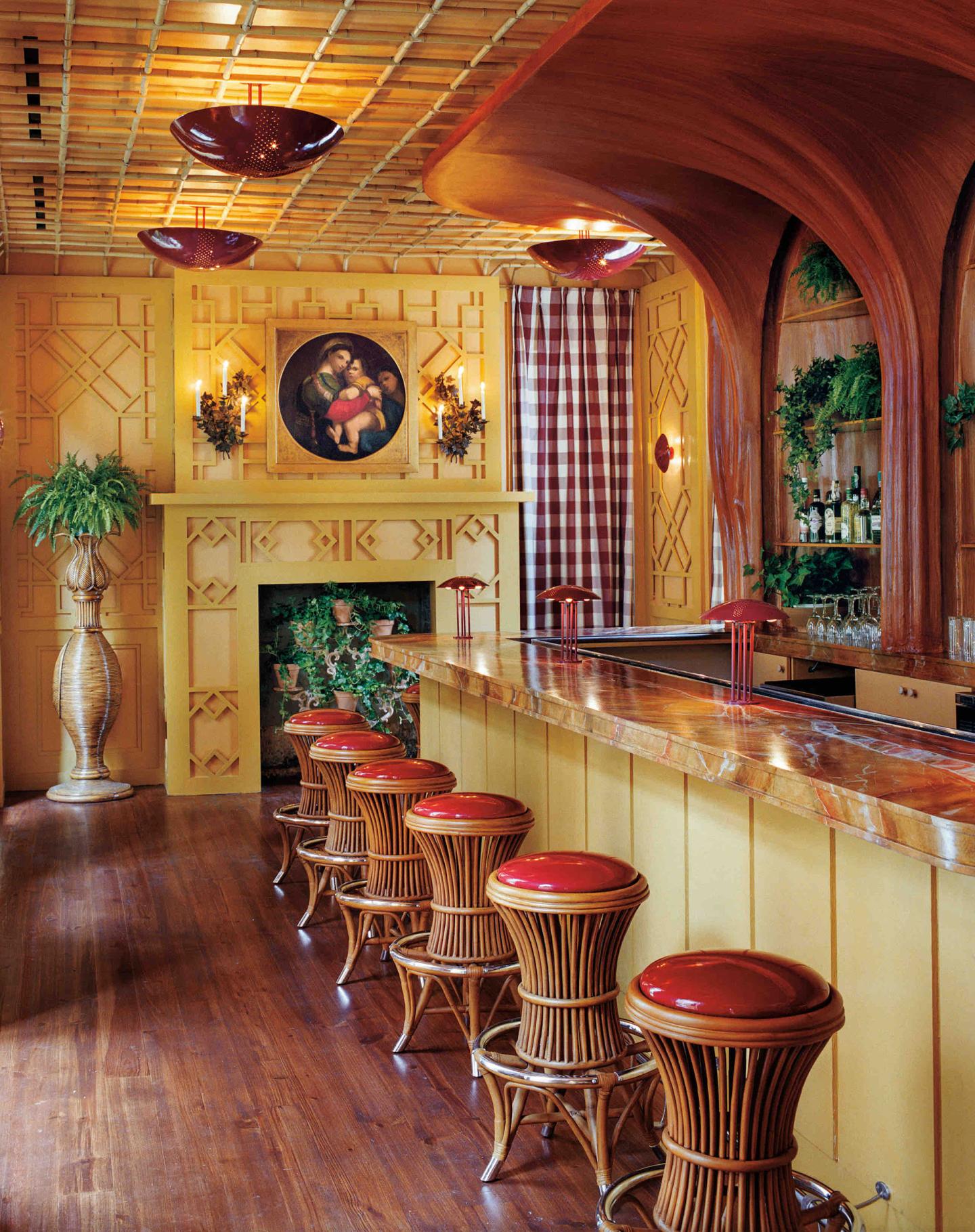 Hotel-Peter-Paul-The-Elysian-Bar