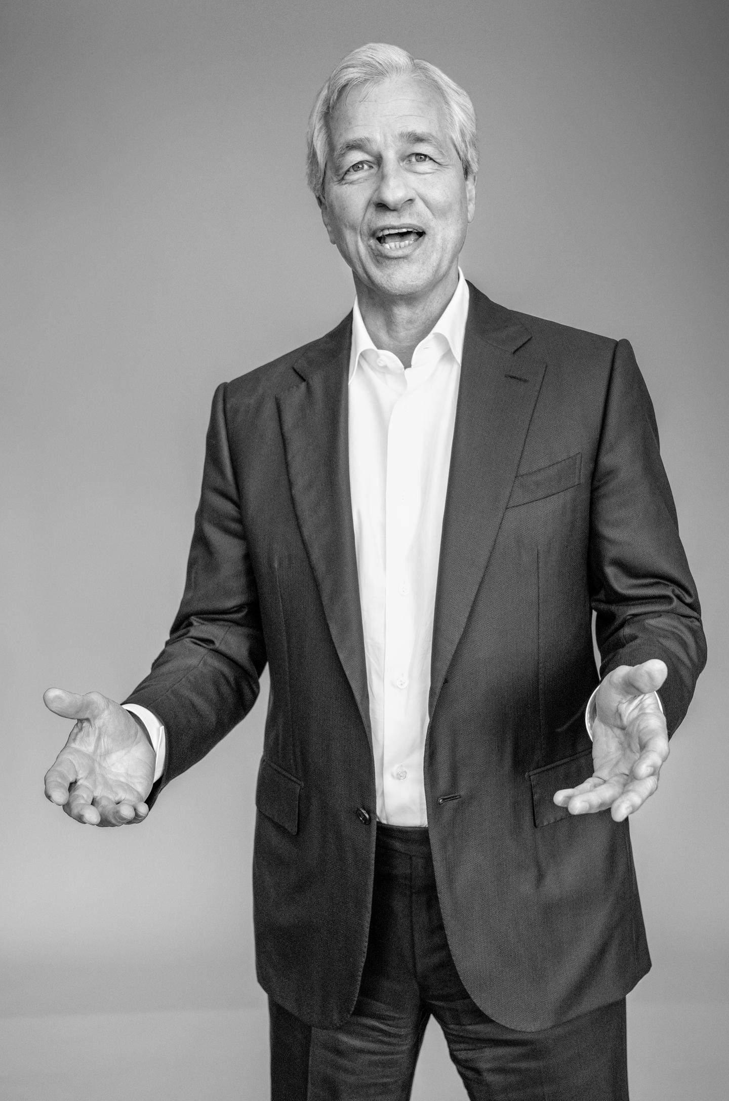 CEO09.19_Dimon_Solo