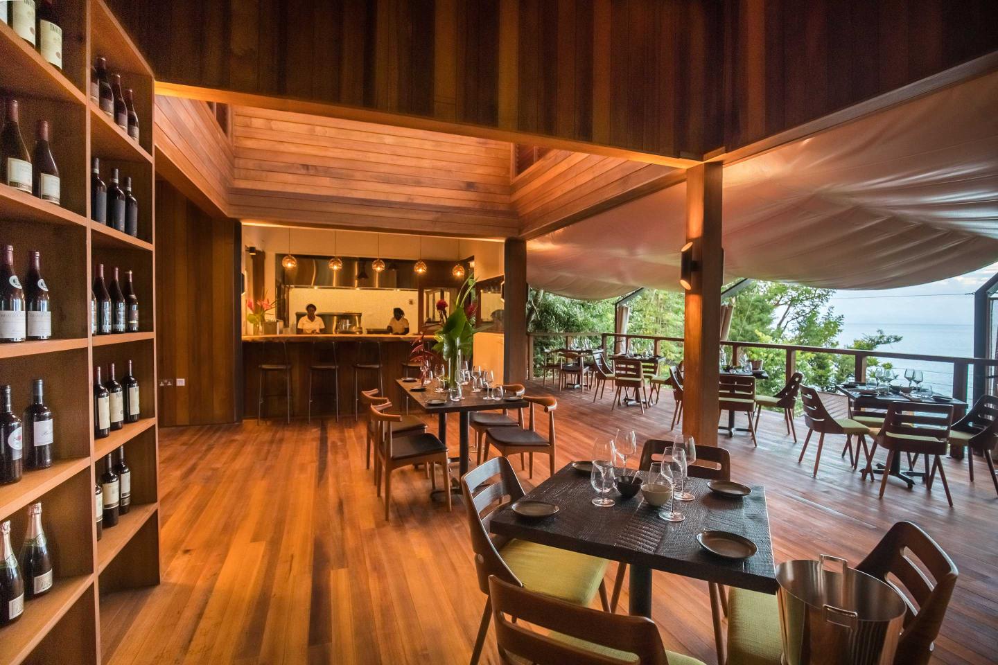 Dominica-Zing-Zing-Restaurant