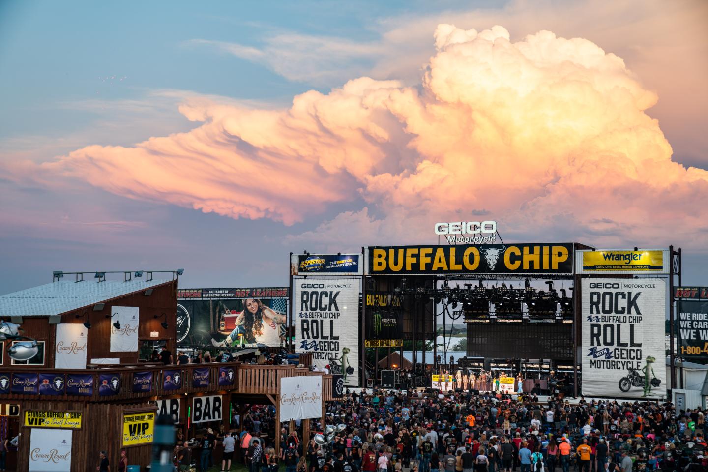 Sturgis Motorcycle Rally-stage