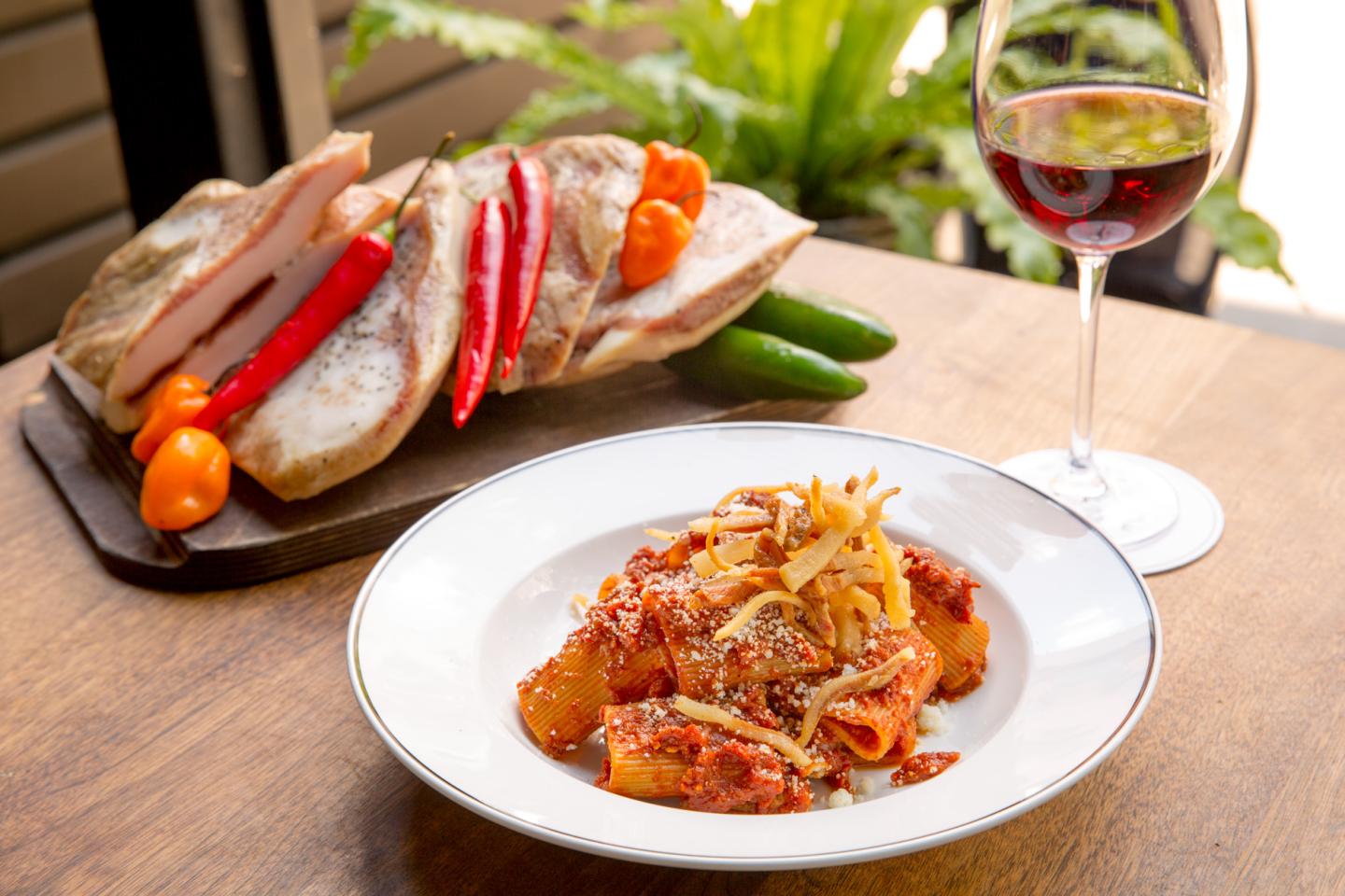 Tableside Presentations-Antica Pesa pepper