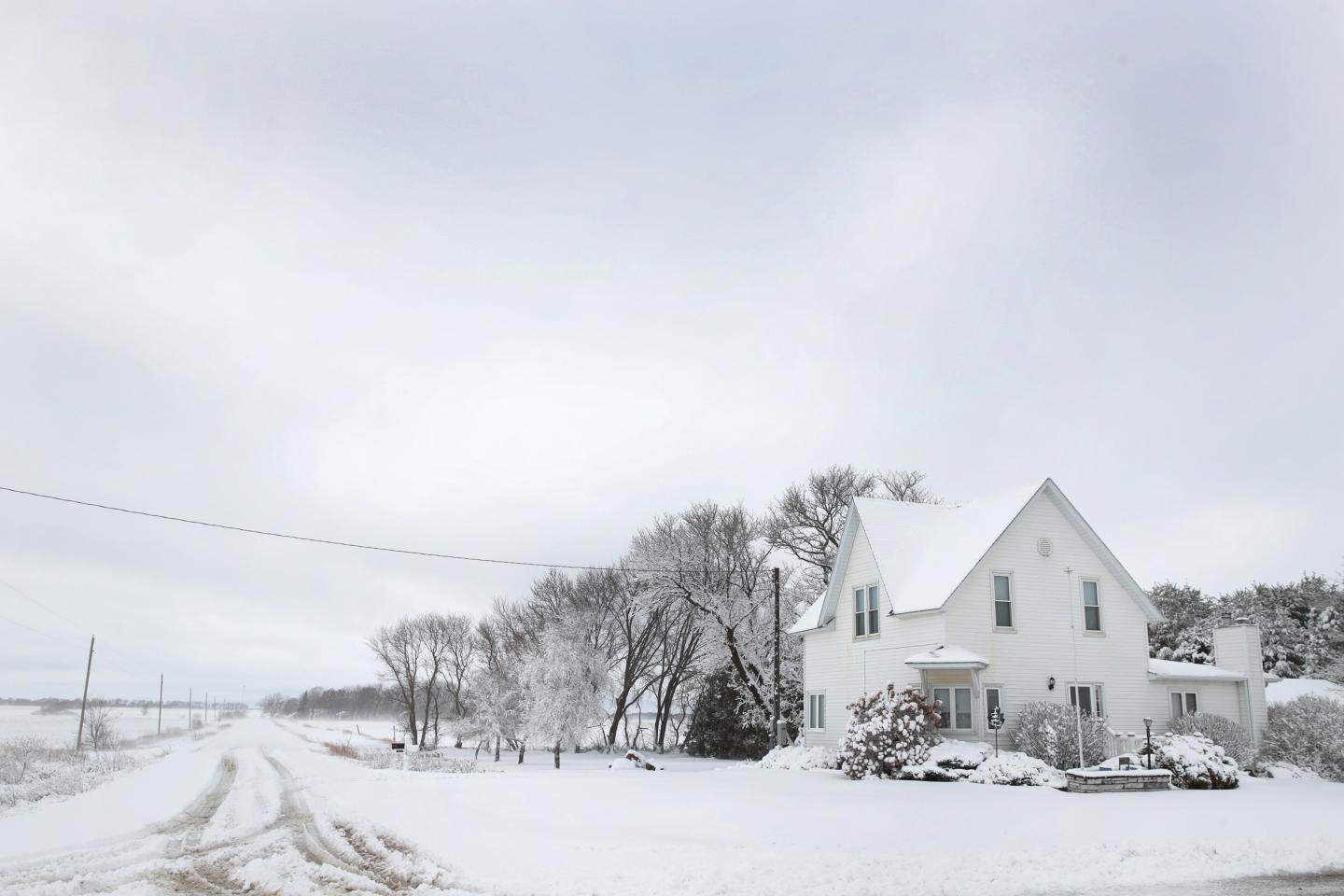A majority of farmers in places like Rudd, Iowa, struggle with connectivity.