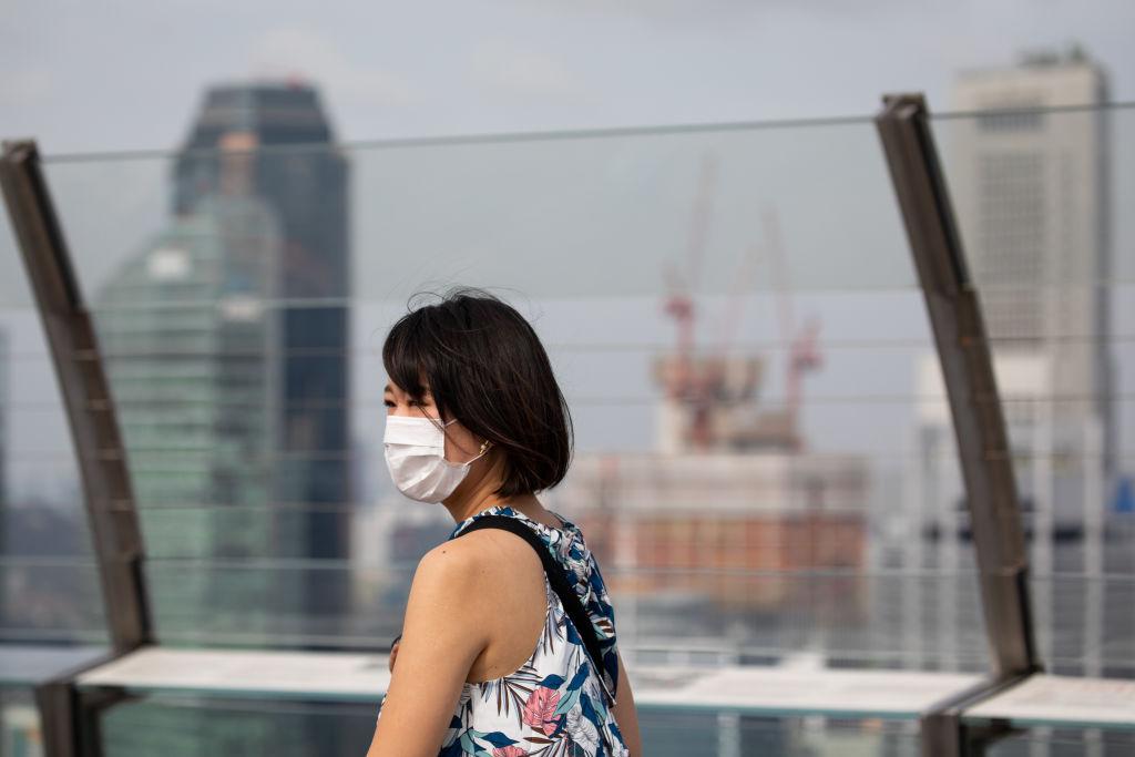 Singapore PM Says Virus Response 'Major Test' as Hoarding Spikes