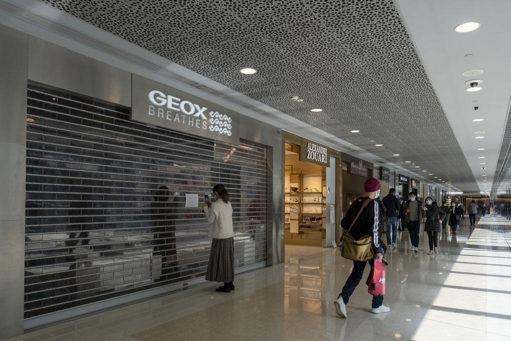 Retail In Tsim Sha Tsui As Hong Kong Economy Heads for First Back-to-Back Annual Decline