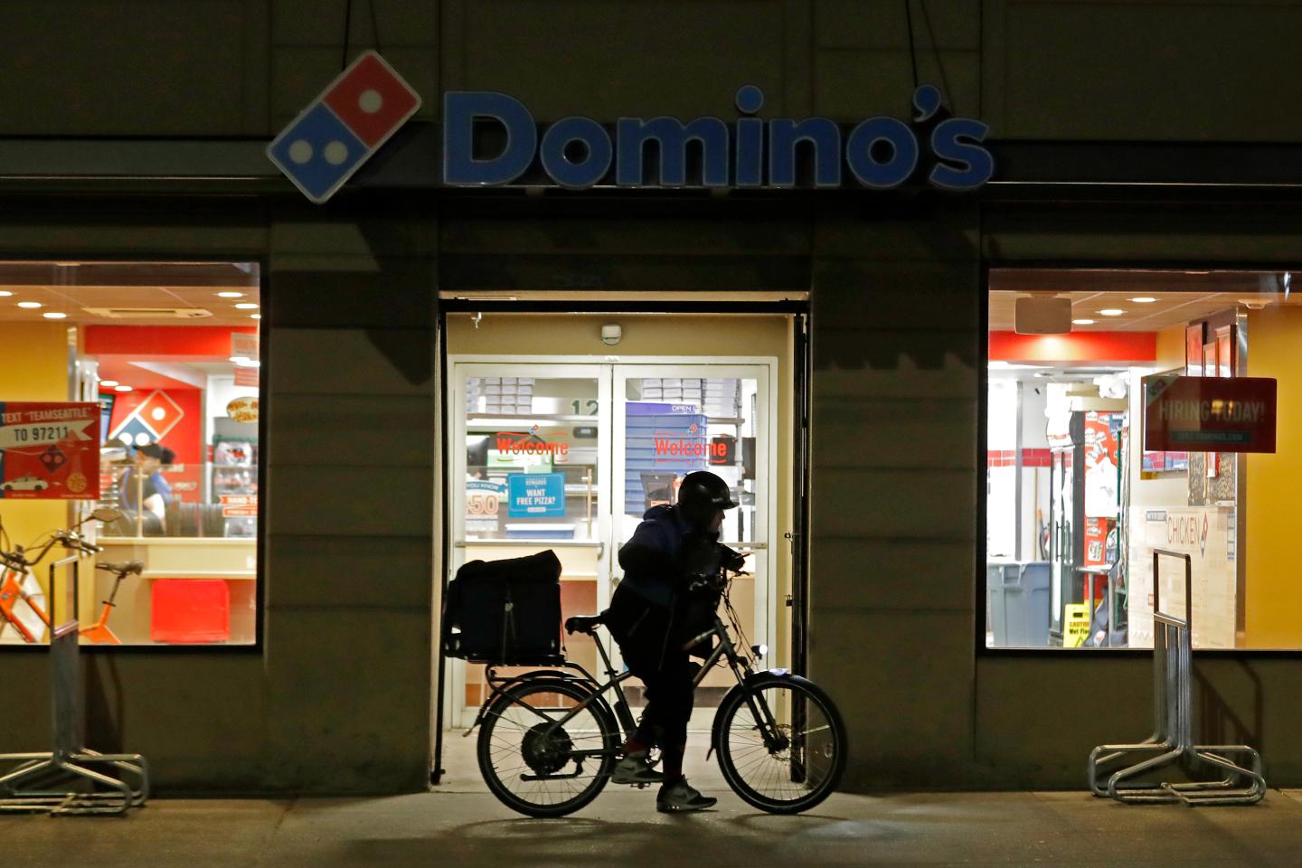 Coronavirus-Retail Closings-Dominos
