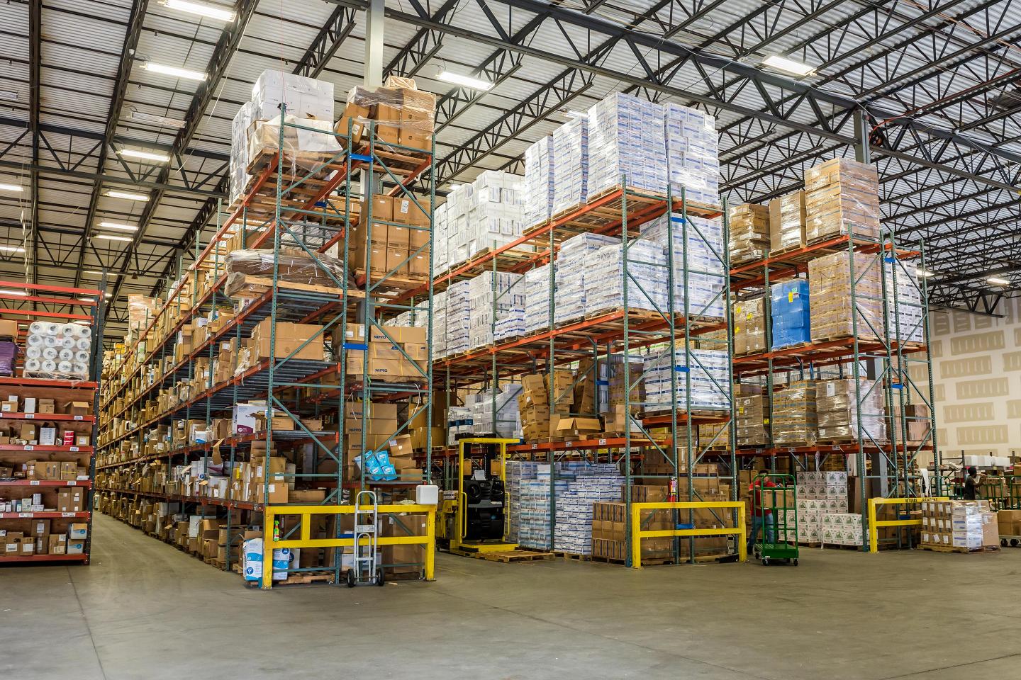 Dealmed-Warehouse-Mask-Economy