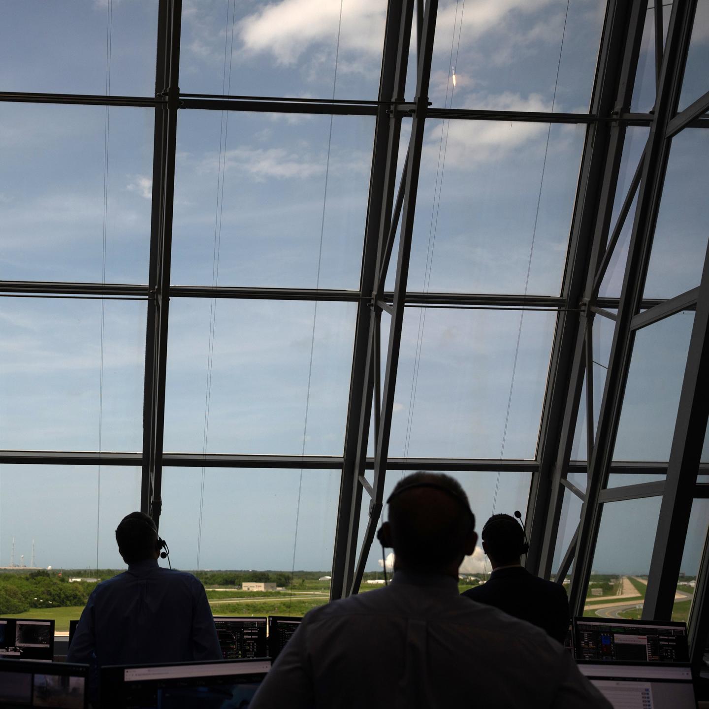 SpaceX-NASA-Launch-08