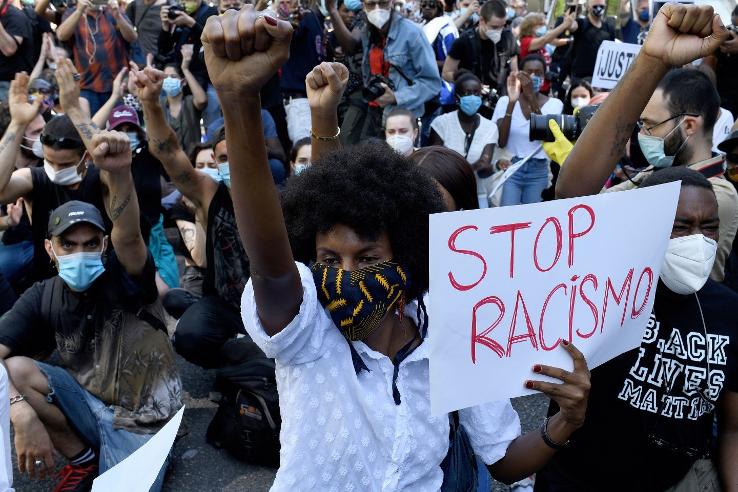 Black-Lives-Matter-Global-Protest