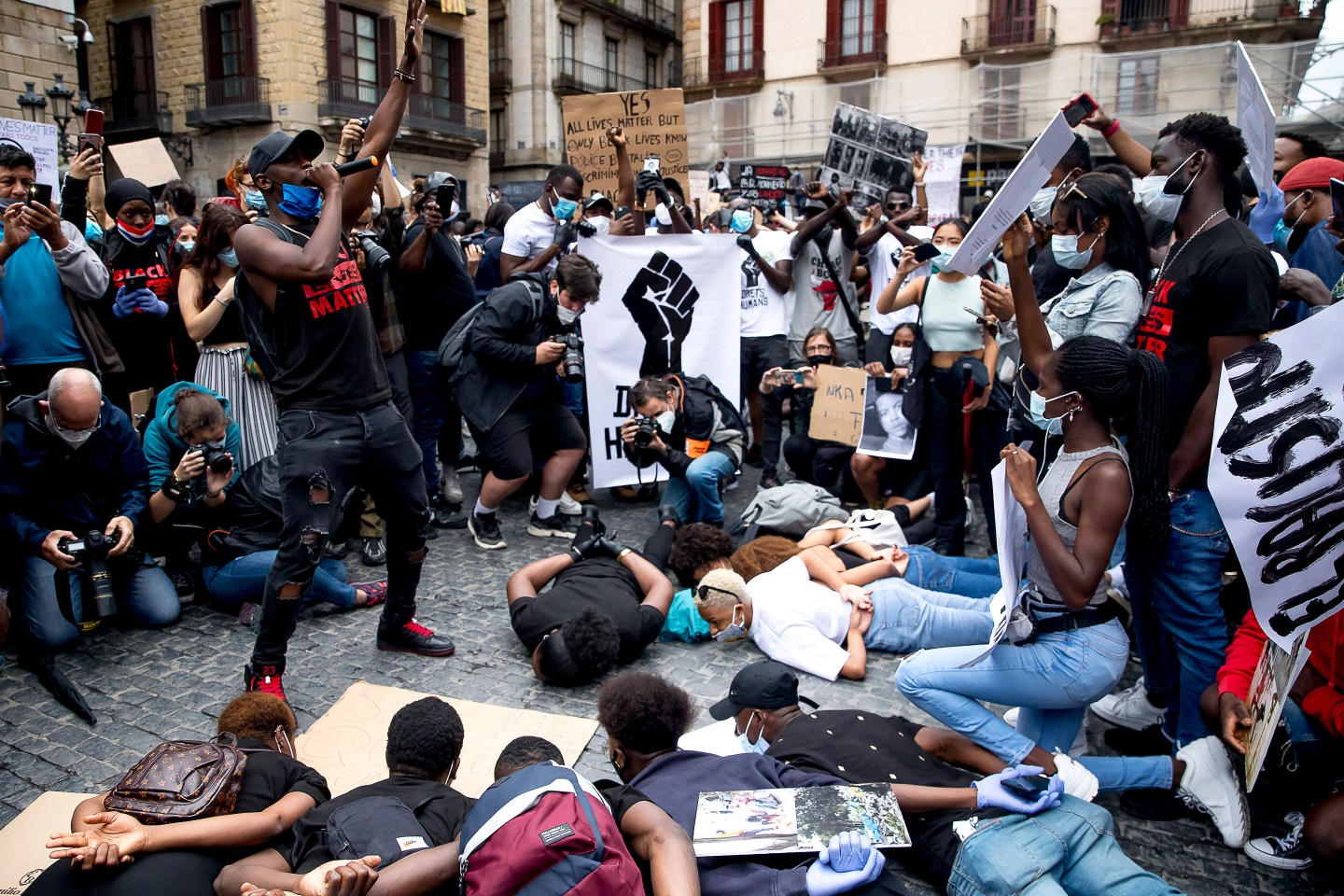 Black-Lives-Matter-Global-Protest