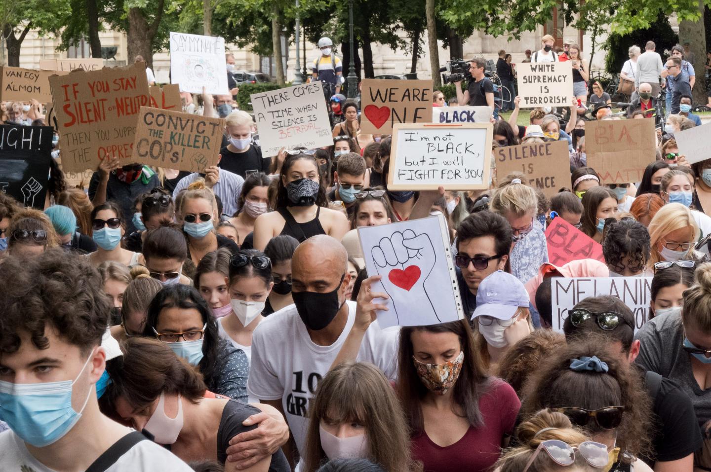 Black-Lives-Matter-Global-Protest