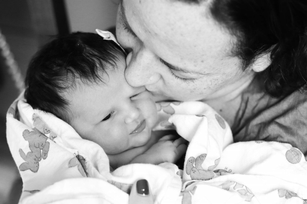 Leslie Feinzaig and her daughter Sonia Ruth after she was born
