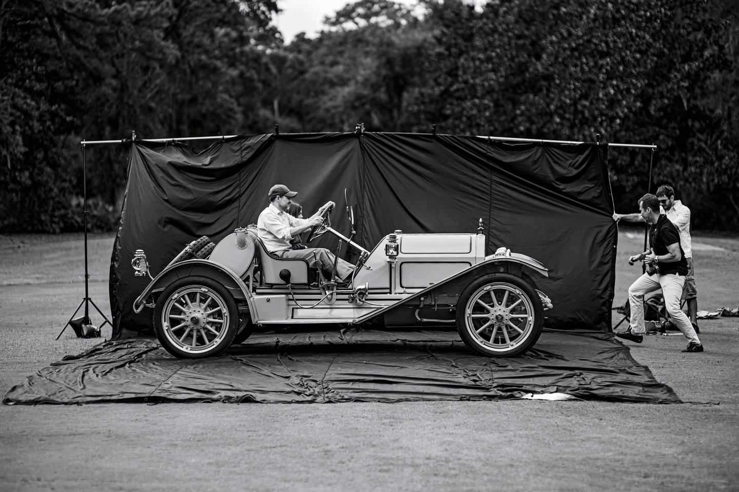 CAR11.20.Behind-the-Scenes