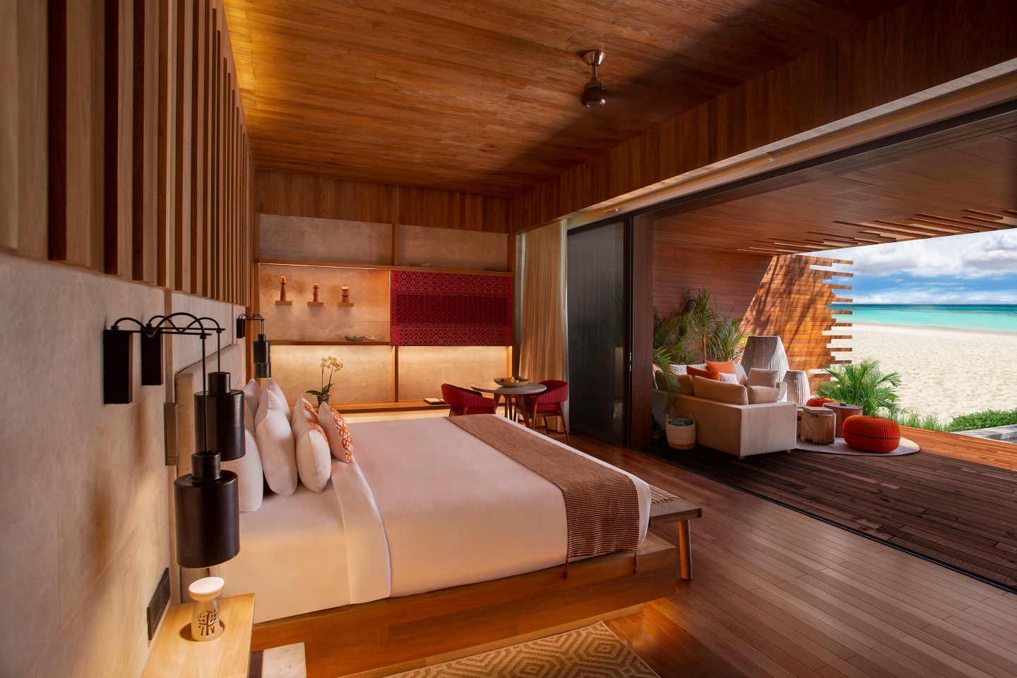 Banyan-Tree-Mayakoba-Beachfront-Pool-Suite