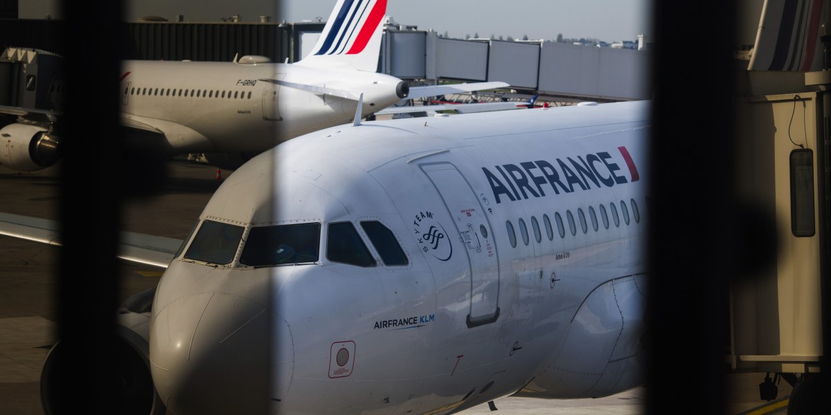 Airbus stocks rise after pick up in deliveries, investors look to