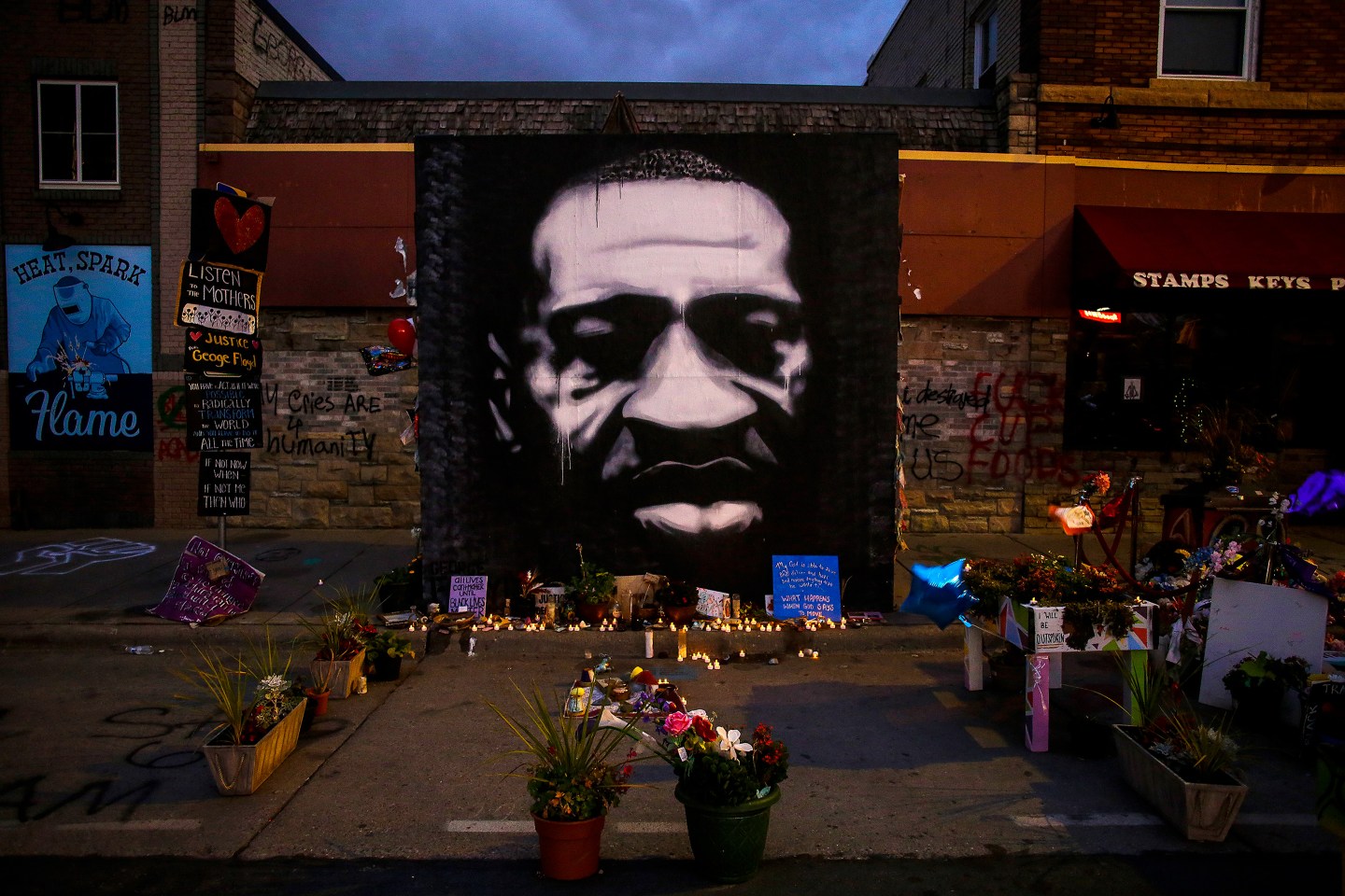 George Floyd Memorial Minneapolis
