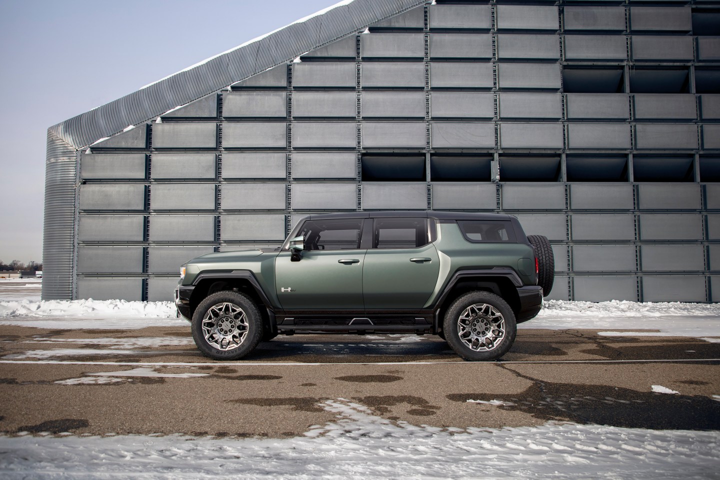 Path to Zero June 2021-EV-2024-GM HUMMER EV