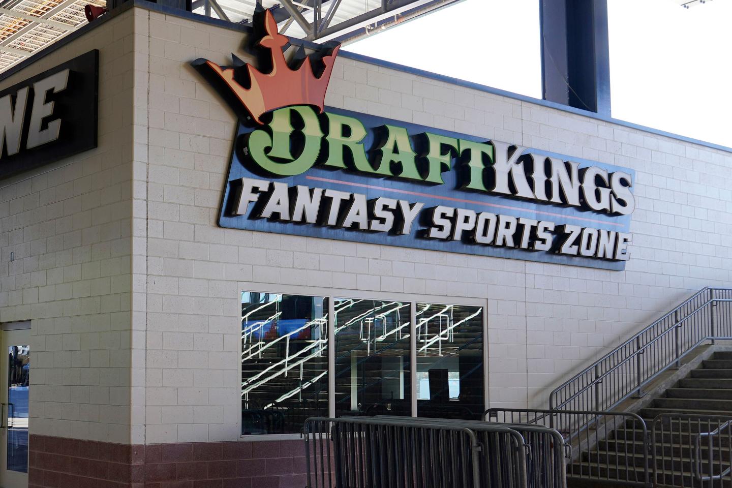 GAM.11.21.DraftKings