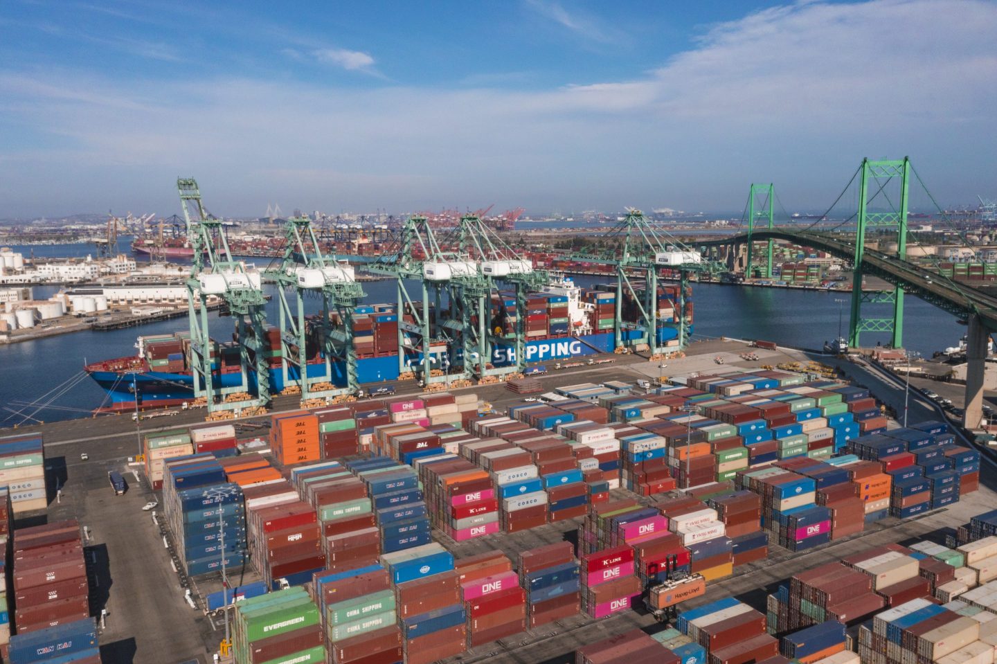 An image of the port of LA.