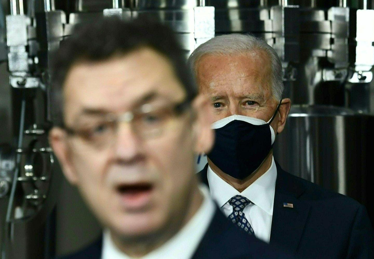 pfizer-bourla-biden-vaccine
