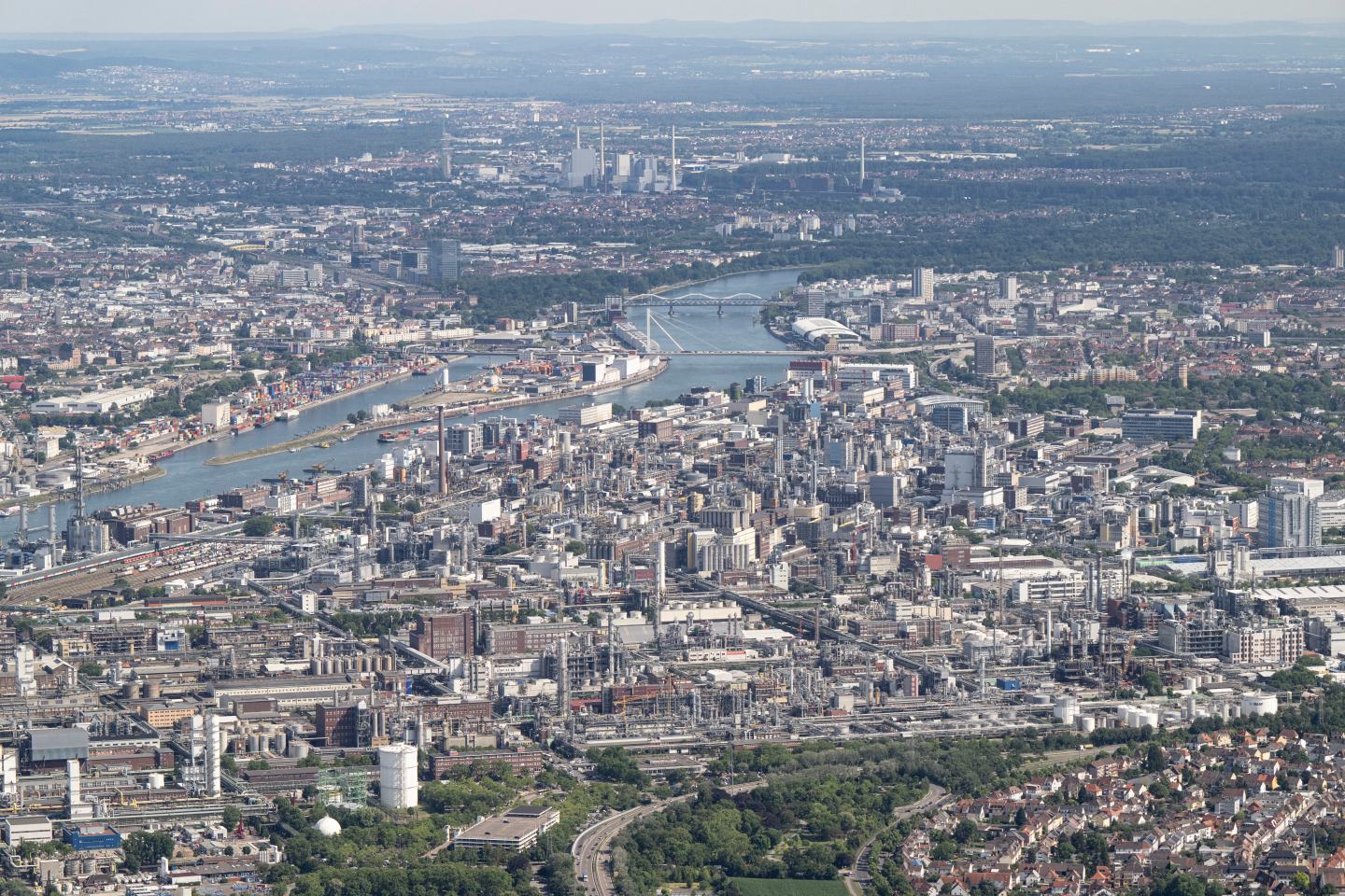 BASF's industrial facilities in Ludwigshafen (aerial view from a plane). The site is one of the largest industrial complexes in Germany.