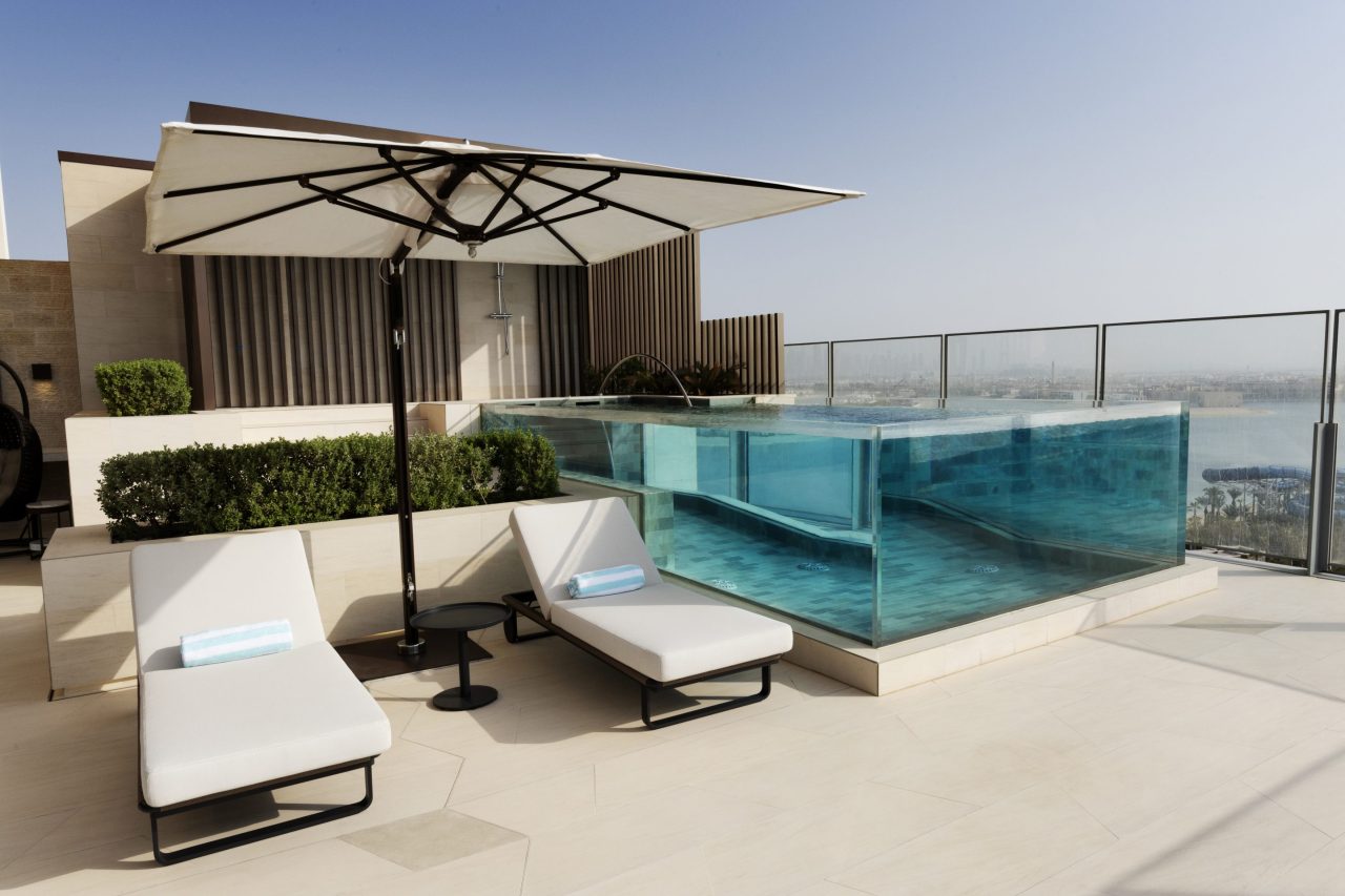 Photos: Luxury hotel Beyoncé earned $24 million an hour performing for ...