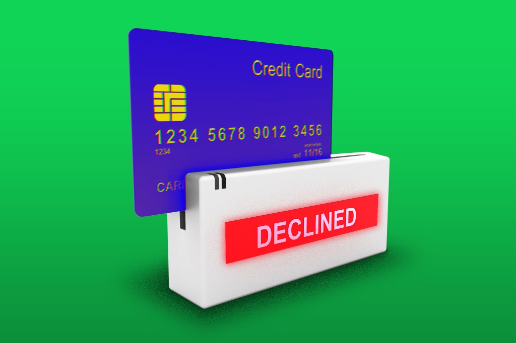 Maxing out your credit card can take a toll on your credit score. Here are 4 tips for keeping