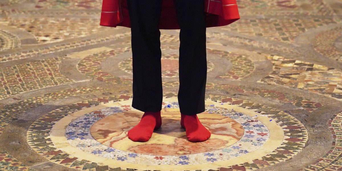 Westminster Abbey to offer barefoot tours after coronation - Vimarsana News