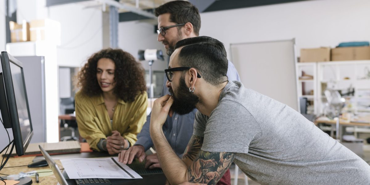 Companies are seeing an influx of tech job applicants - Vimarsana News