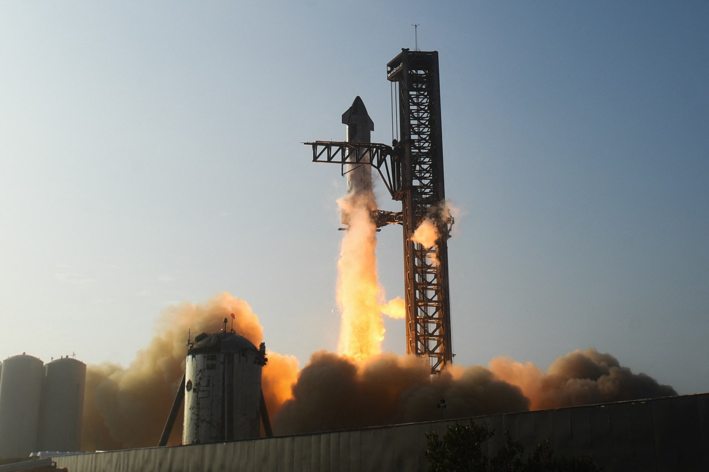 Fish and Wildlife Service looks at impact of SpaceX explosion | Fortune