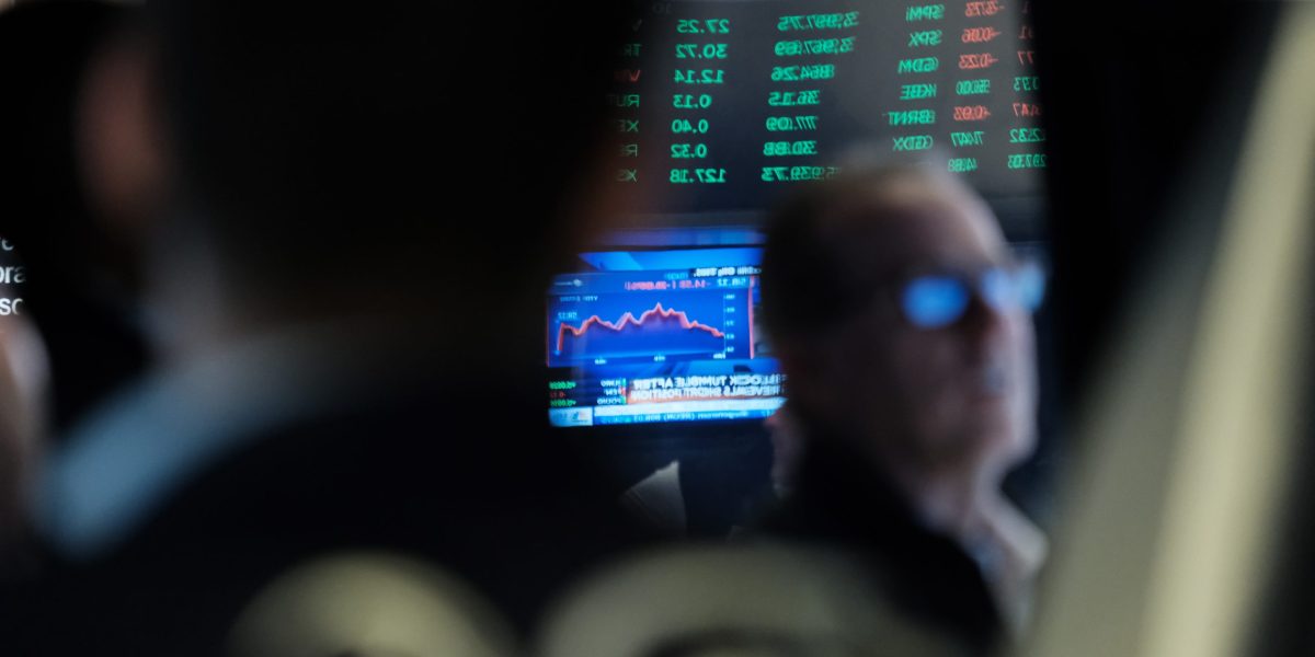 How to invest in the stock market as a recession looms - Vimarsana News