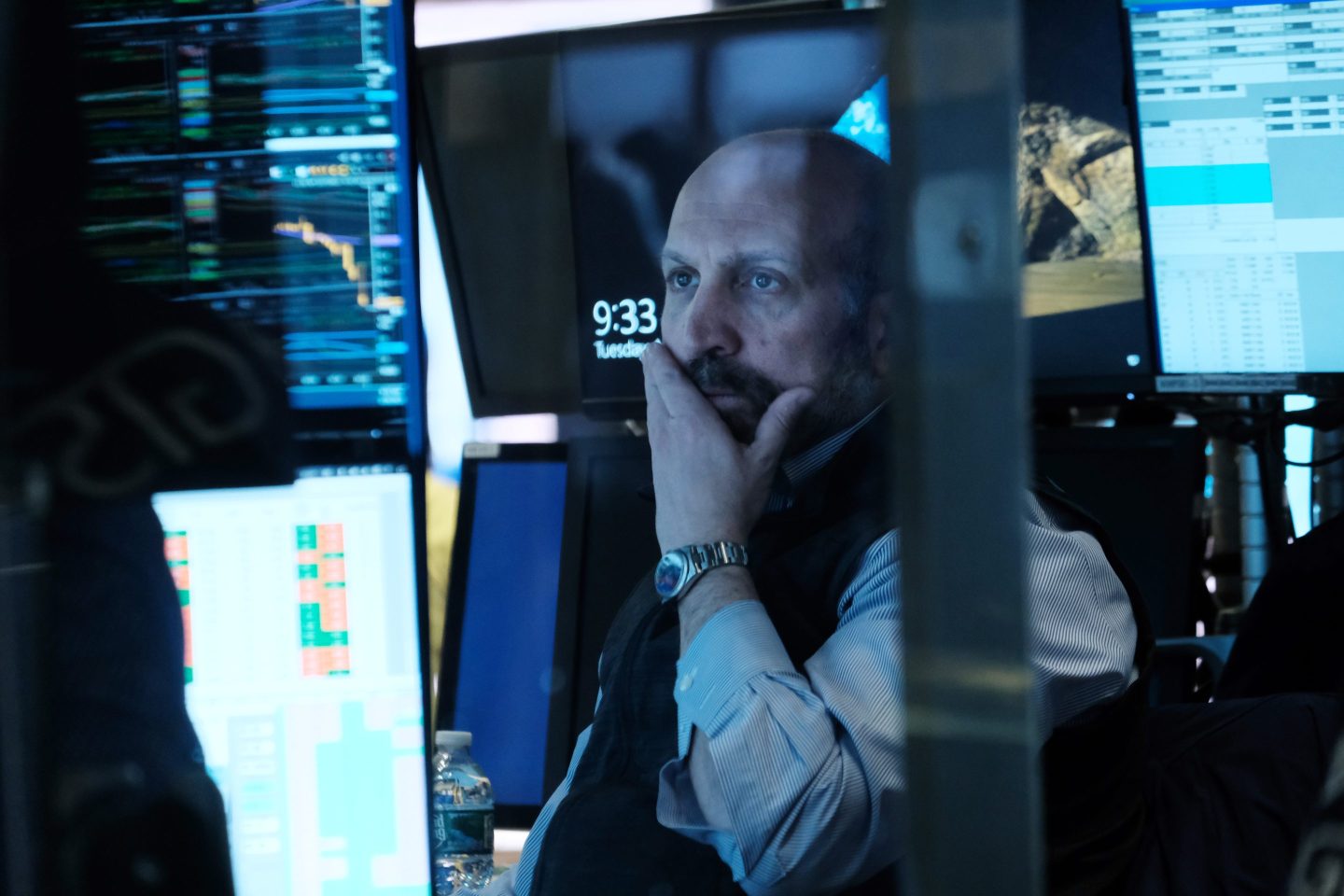 NEW YORK, NEW YORK - MARCH 28: Traders work on the floor of the New York Stock Exchange (NYSE) on March 28, 2023 in New York City. Stocks were down slightly in morning trading as a congressional hearing on the collapse of Silicon Valley Bank (SVB) and Signature Bank begins in Washington. (Photo by Spencer Platt/Getty Images)