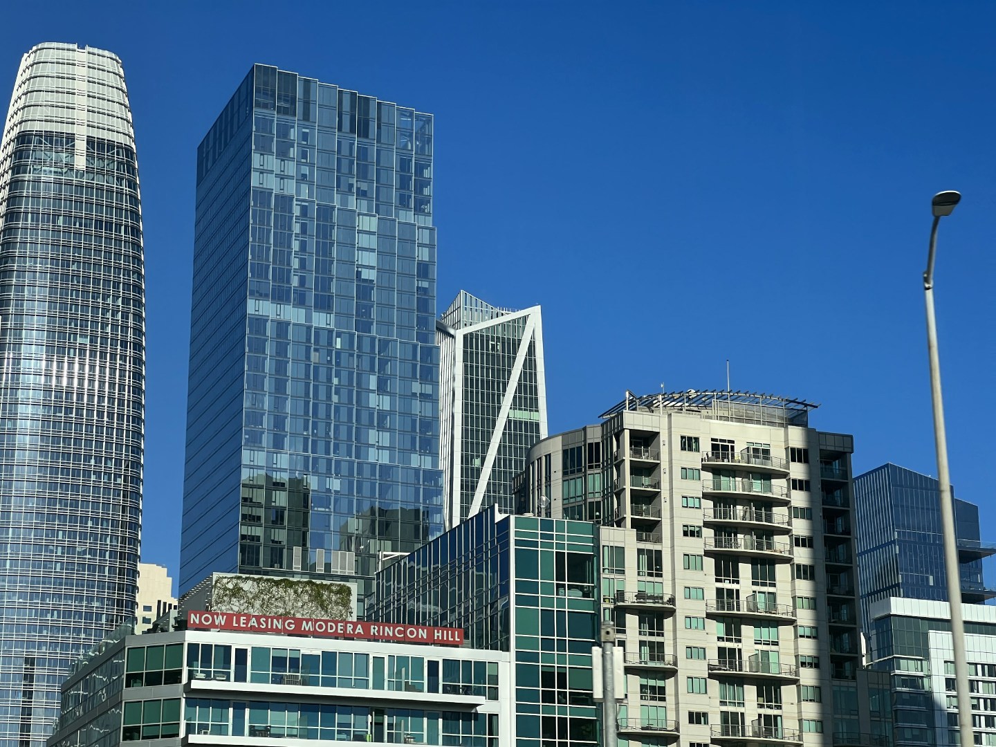Detail view of skyline of San Francisco including <a href="https://fortune.com/company/salesforce-com/" target="_blank">Salesforce</a> Tower and Millennium Tower.