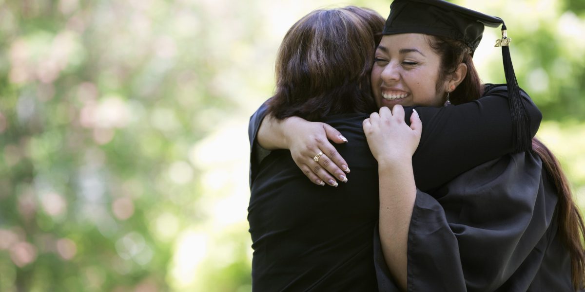 What 2023 college grads expect to earn in first jobs - Vimarsana News