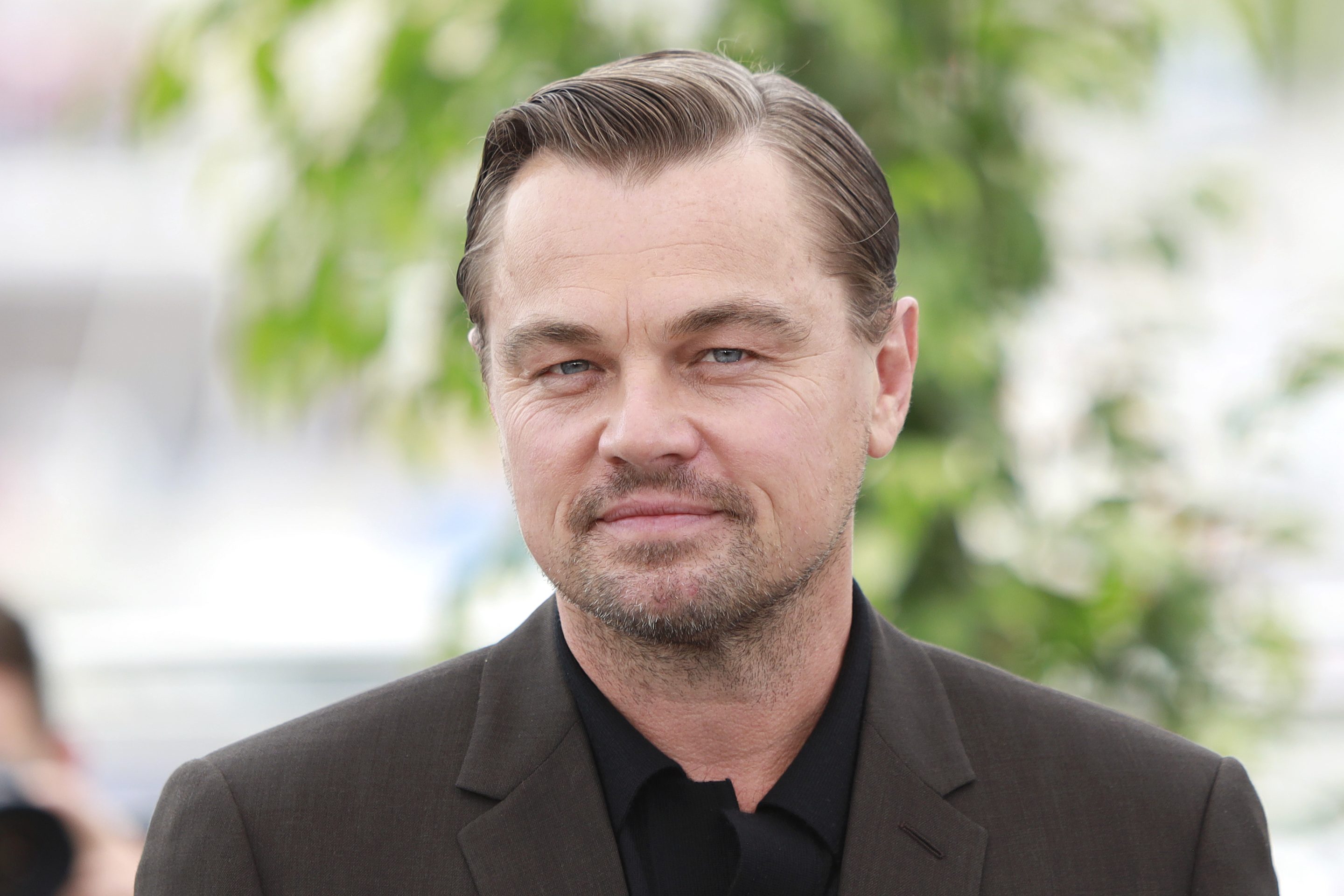 Leonardo DiCaprio funds climate scholarship at elementary school - Vimarsana News