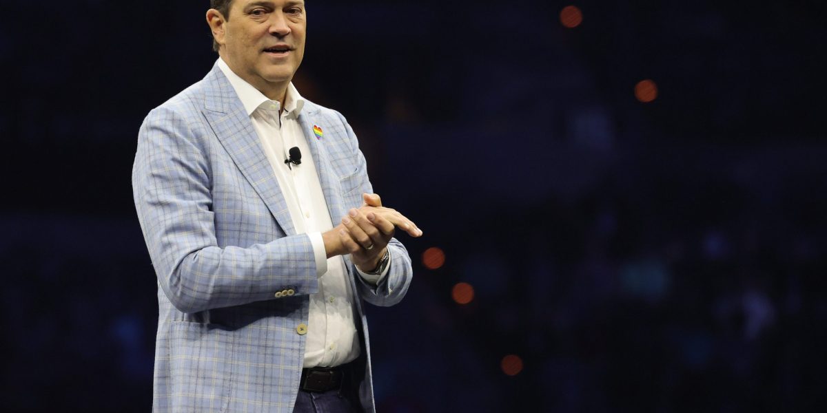 Top tech analyst Dan Ives says Cisco splashing out $28 billion for the cybersecurity firm Splunk is a &lsquo;well-designed strategic poker move&rsquo;