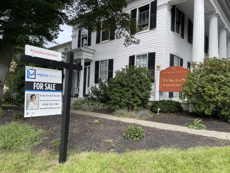 "Probably haunted" house is up for sale in Massachusetts Fortune