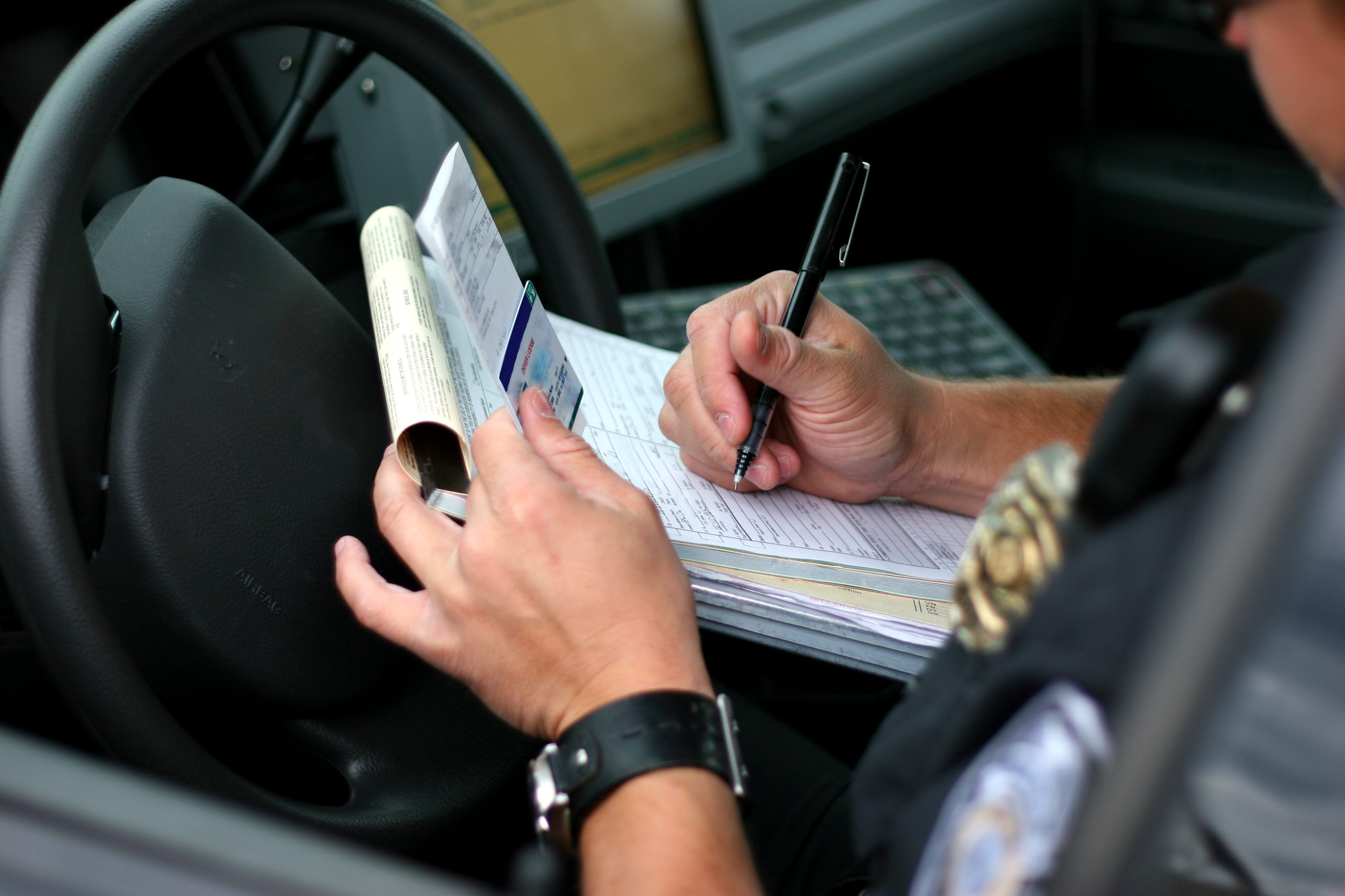 Georgia man caught speeding at 90 mph in a 55 mph zone shocked by $1.4 million ticket amount before clarification - Vimarsana News