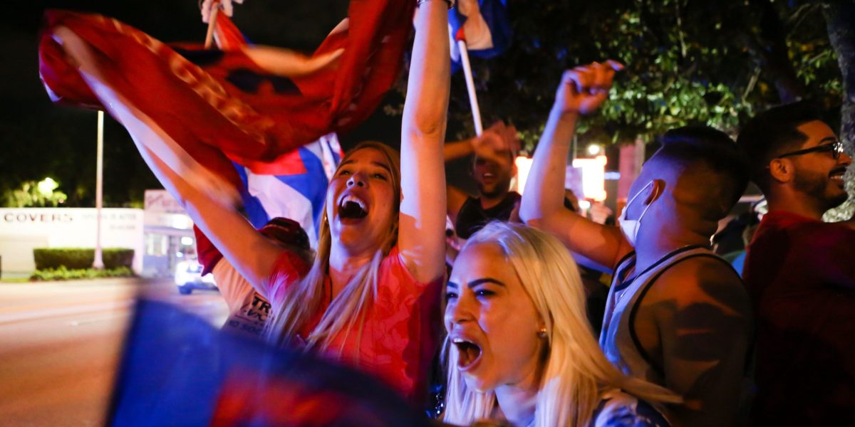 How we lost the ability to evaluate two seemingly contradicting facts at the same time&ndash;and why it could mean the end of empathy